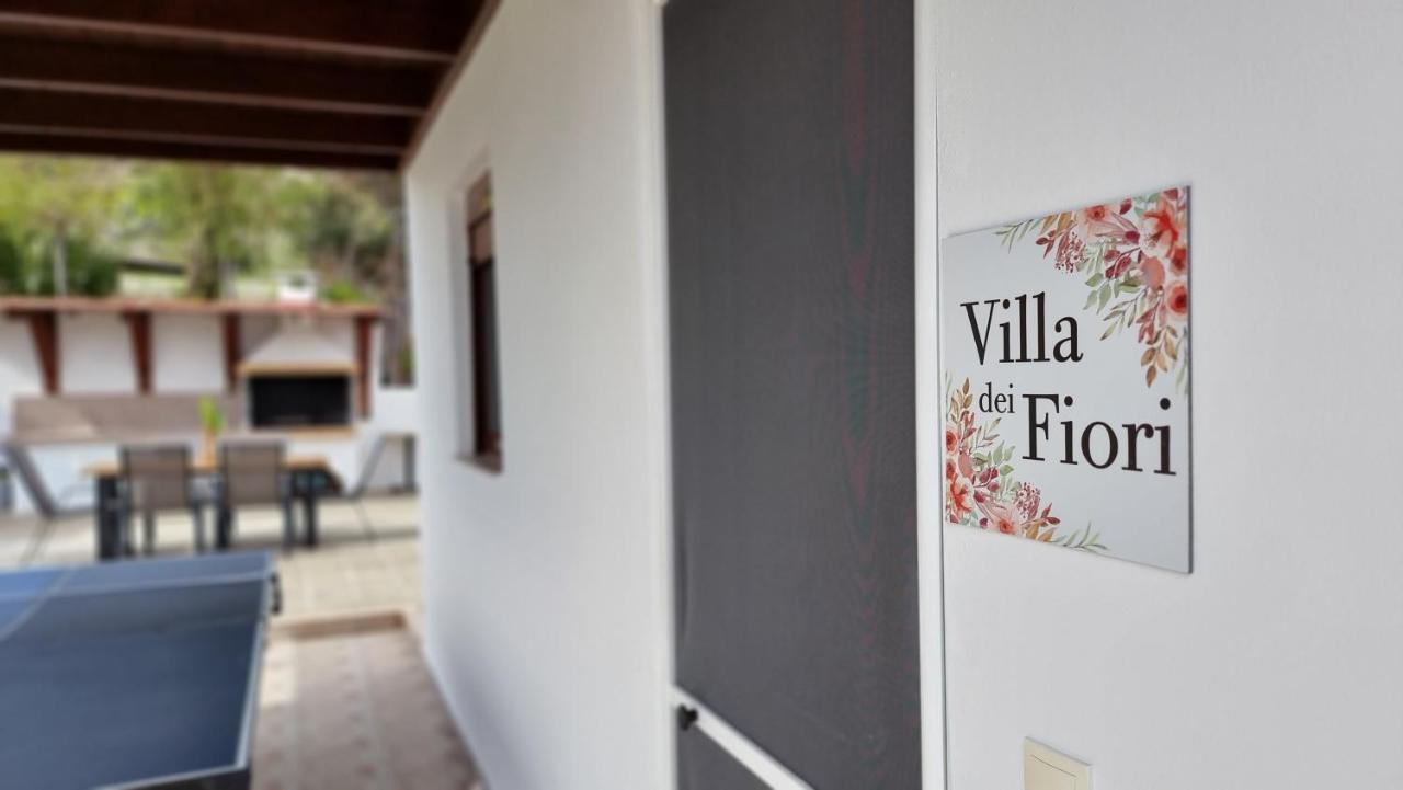 Villa Dei Fiori كوتاري المظهر الخارجي الصورة